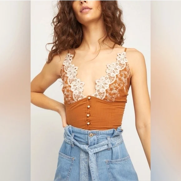 FREE PEOPLE Lace Stevie Cami - Picture 1 of 5